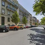 Апартаменти Liberdade Concept 3bdr By Lovelystay *